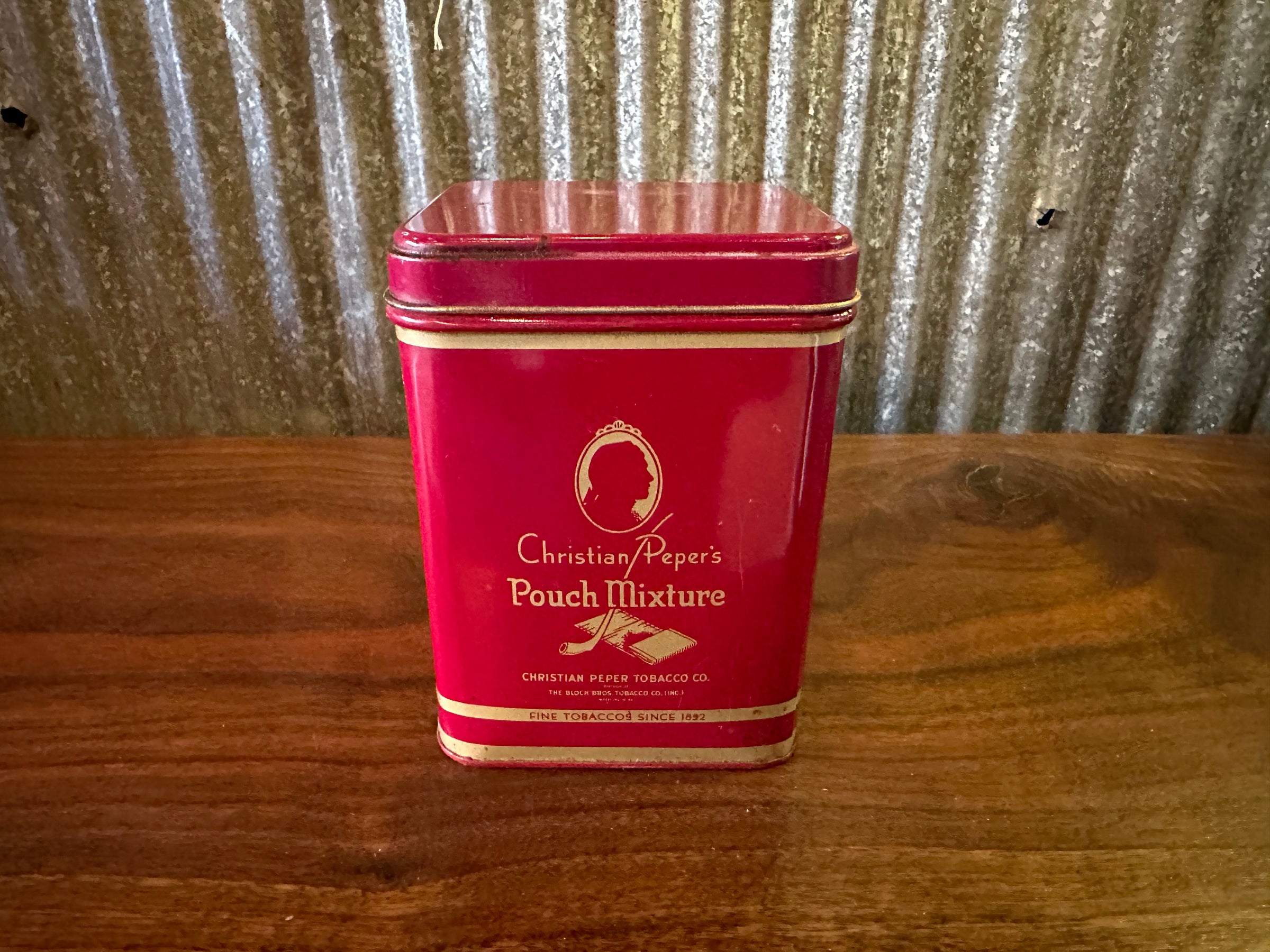 www.therubybear.com/Christian Peper's Tobacco Tin
